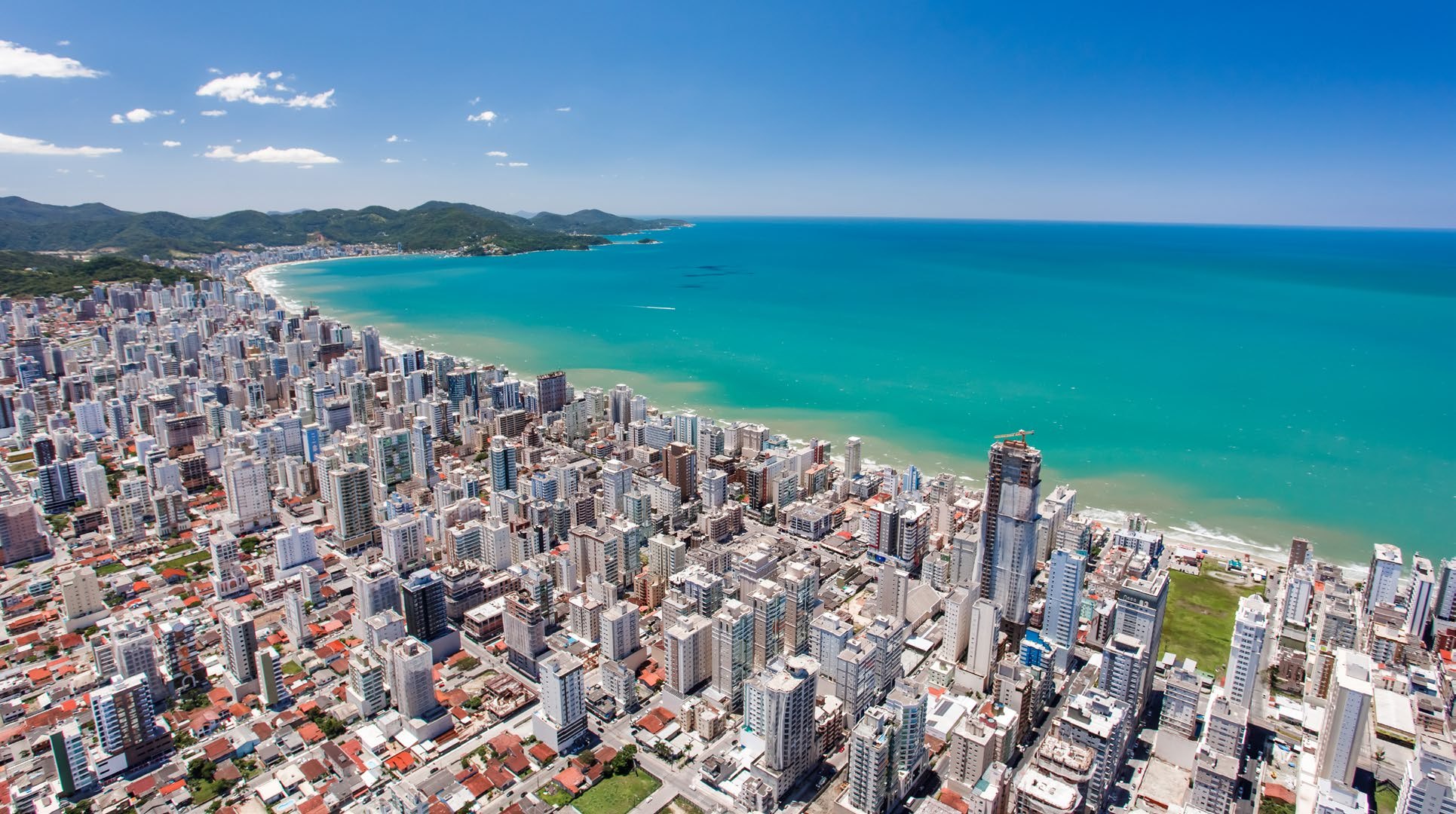 Vista aérea da orla de Itapema